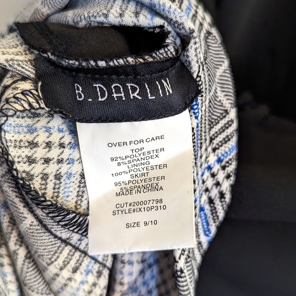 B. DARLIN Juniors' Solid & Plaid Fit & Flare Dress - Picture 4 of 5